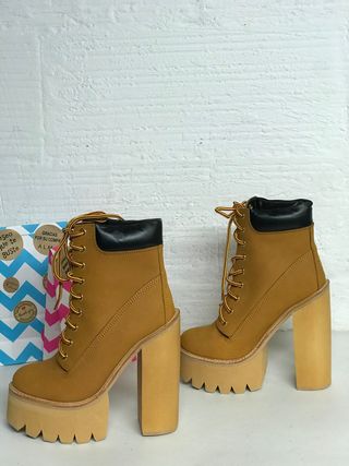 BOTINES PLATAFORMA JEFFREY CAMPBELL T.38 nuevas