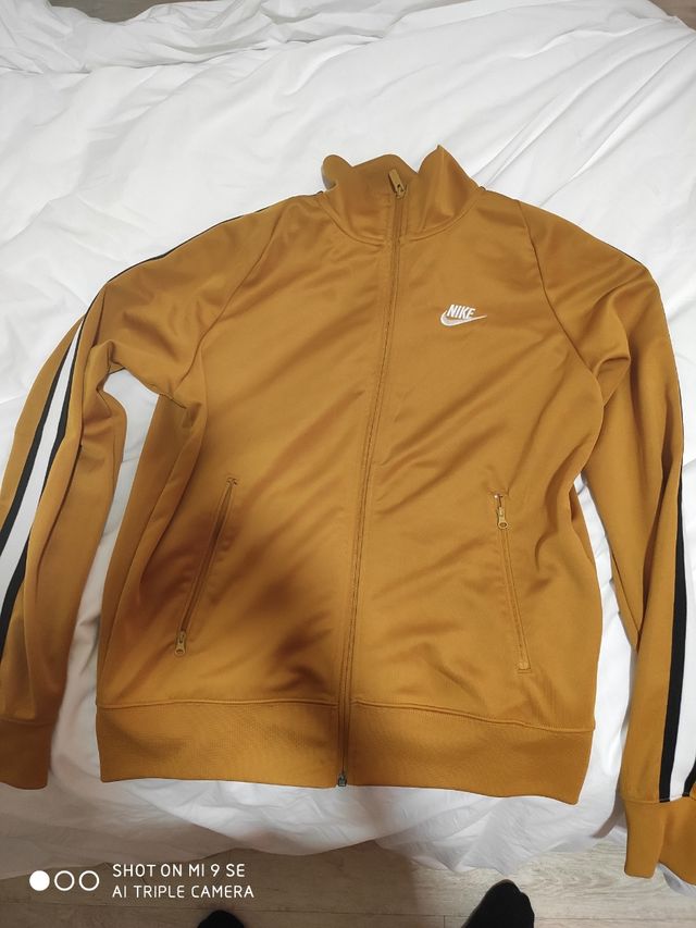 participar Diagnosticar capa Chaqueta Nike amarilla second hand for 5 € in Sant Julià de Lòria in WALLAPOP participar Diagnosticar capa Chaqueta Nike amarilla second hand for 5 € in Sant Julià de Lòria in WALLAPOP