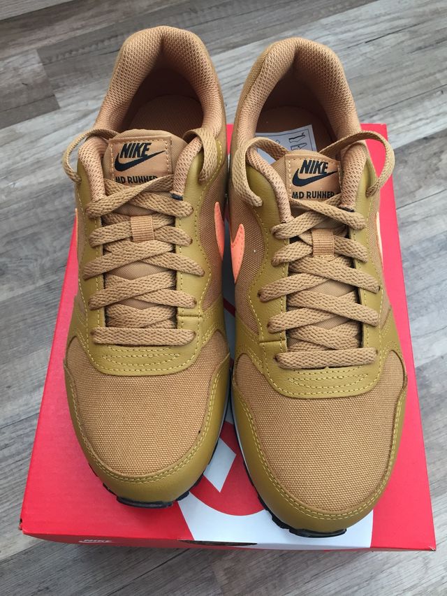 NIKE.    T.38 SIN ESTRENAR