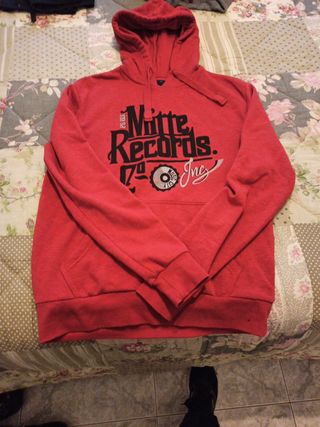 SUDADERA CON CAPUCHA ANGELO LITRICO de segunda mano por 10 EUR en Getafe en  WALLAPOP