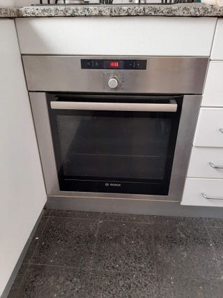 Horno integrable BOSCH 74R de segunda mano por 250 € en Barcelona en  WALLAPOP