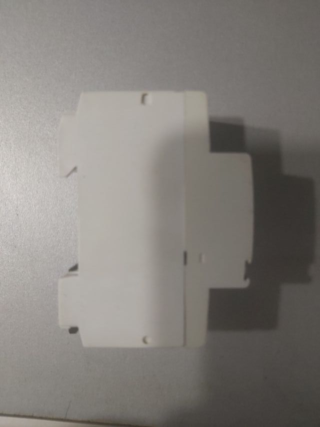 contactor ABB esb 24-22 .