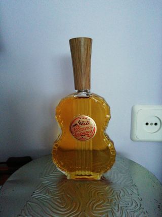 Perfume de segunda mano en Cartagena en WALLAPOP Perfume de segunda mano en Cartagena en WALLAPOP