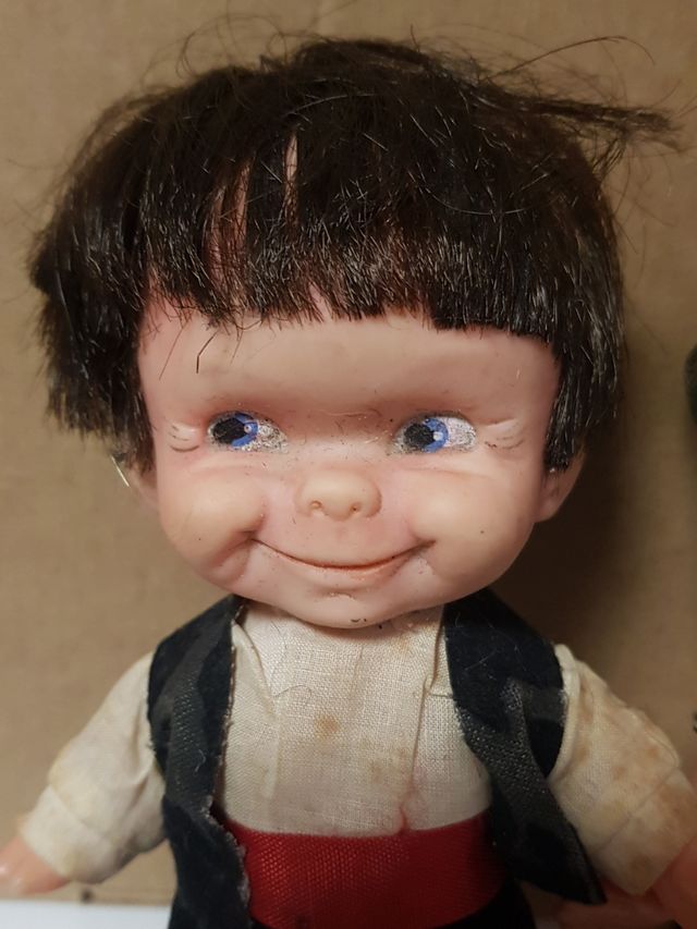 GRACIOSA PAREJA DE MUÑECOS REGIONALES ANTIGUOS