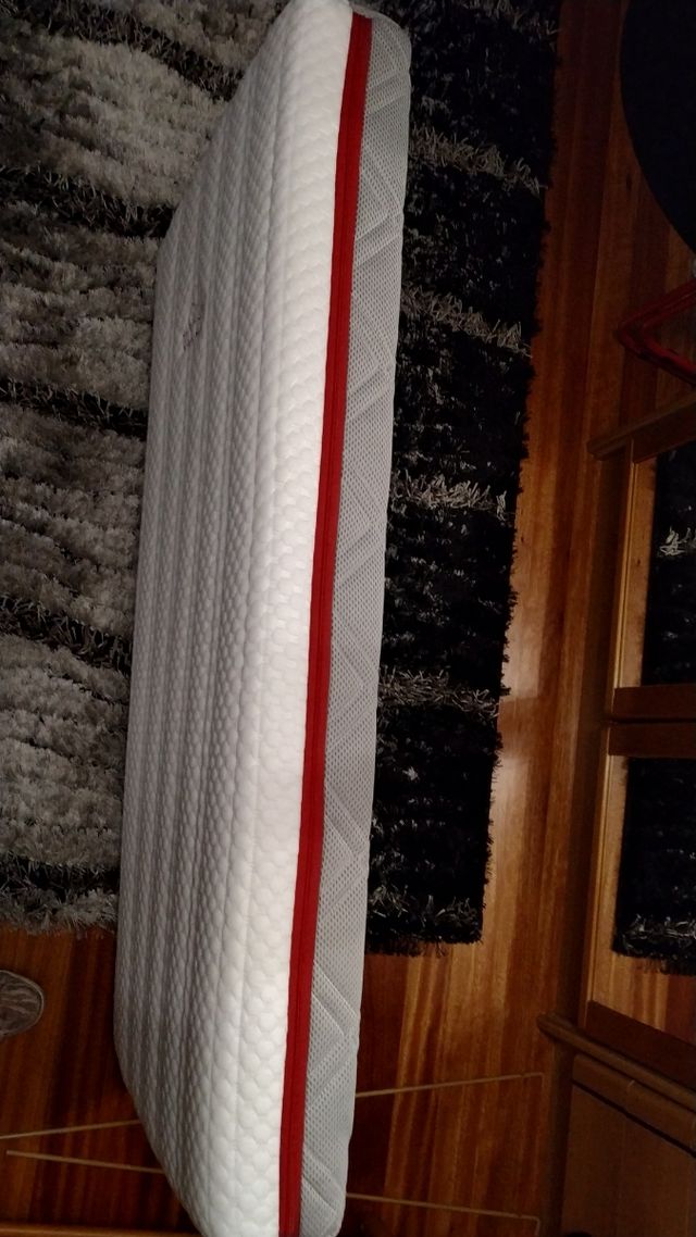 colchon de cuna viscoelástico como nuevo