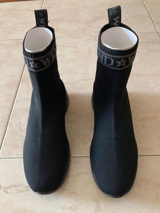 Botín Calcetín PEDRO MIRALLES de segunda mano por 25 EUR en Alcoy en  WALLAPOP