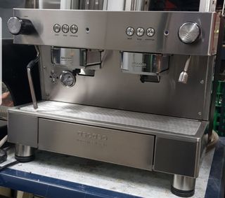 Cafetera industrial Ascaso de cápsulas de segunda mano por 750 EUR en  Madrid en WALLAPOP