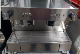 Cafetera industrial Ascaso de cápsulas de segunda mano por 750 EUR en  Madrid en WALLAPOP