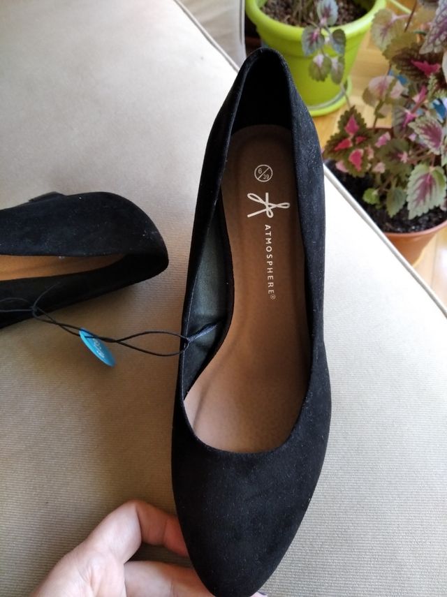 Zapatos cuña antelina negra T-39