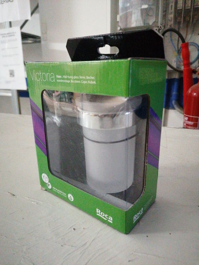 Portavaso y vaso de pared Victoria