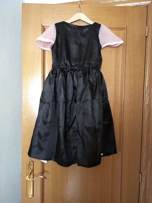 Disfraz princesa. Reversible. 6-8 años