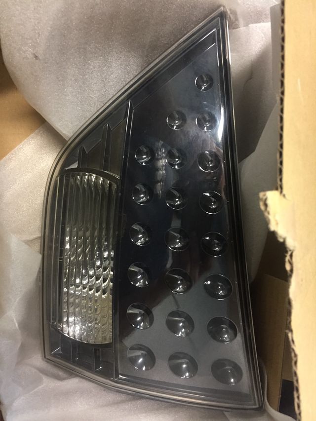 Piloto maletero outlander