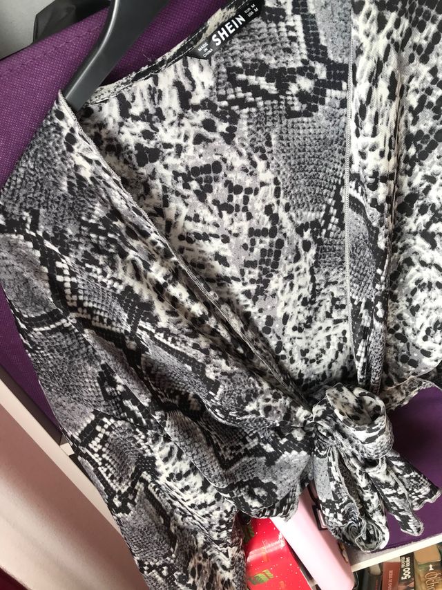 Blusa serpiente