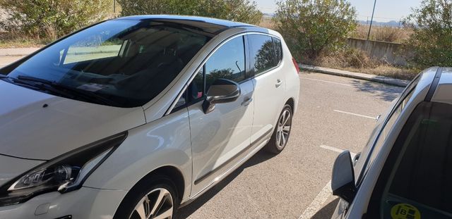 Peugeot 3008 2014