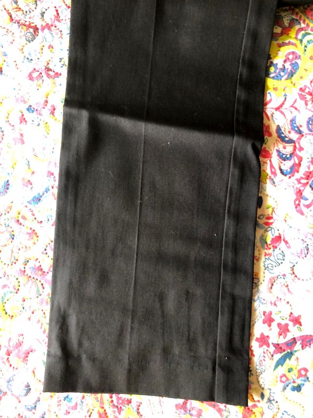 Pantalón negro