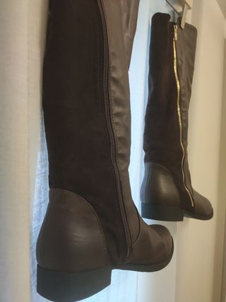 Botas Altas Carrefour T41 de segunda mano por 6 EUR en Getxo en WALLAPOP