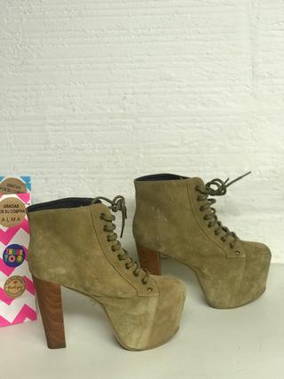 BOTIN JEFFREY CAMPBELL NOBUCK BEIGE T.38 nuevos