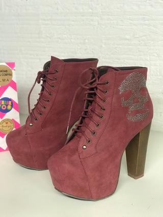 BOTIN SEASIDE MORADO /CALAVERA T.38 nuevos