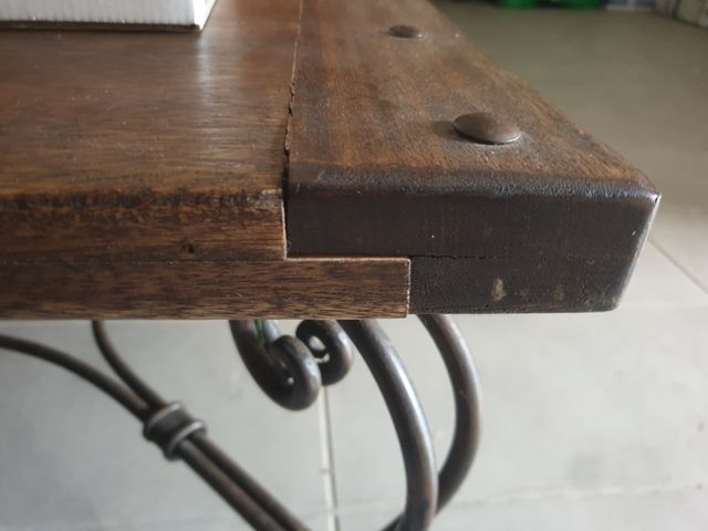 MESA DE ROBLE Y FORJA