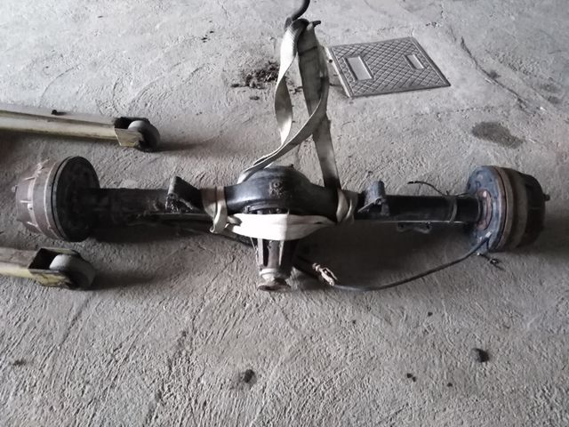 puente y transmisión trasero ebro f275