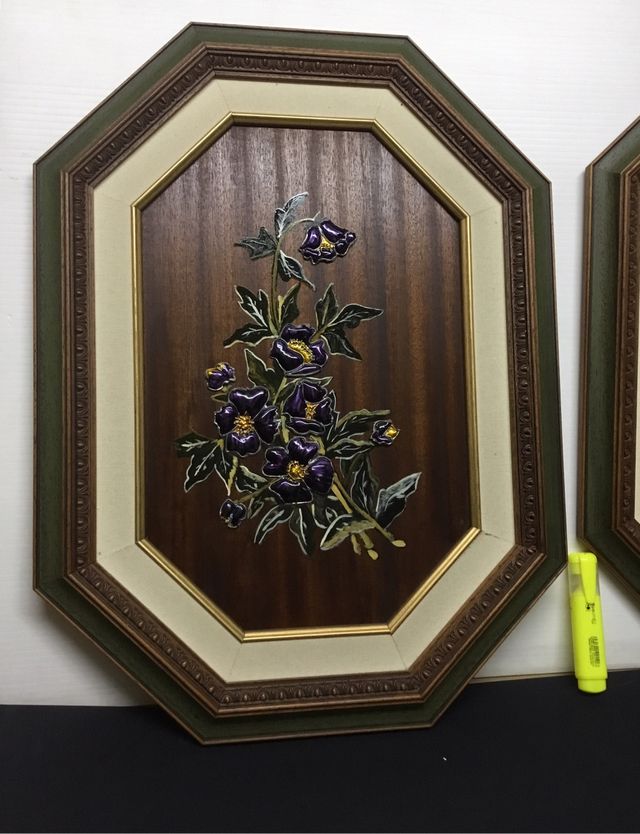 Pareja de esmaltes enmarcados