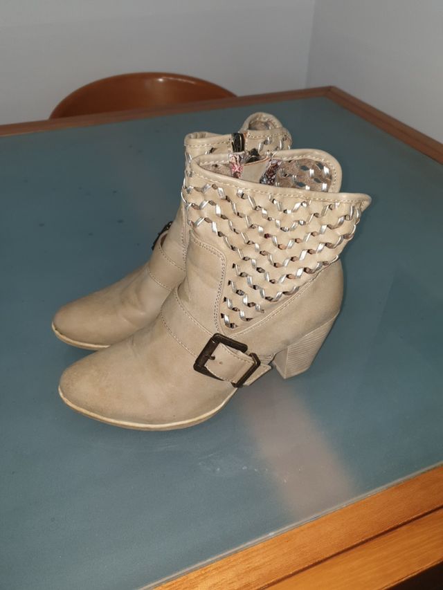 botines número 37