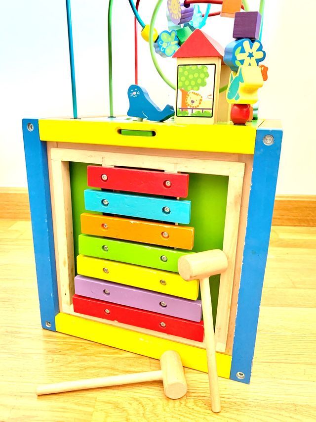 Cubo gigante 5 actividades para bebés de +18m