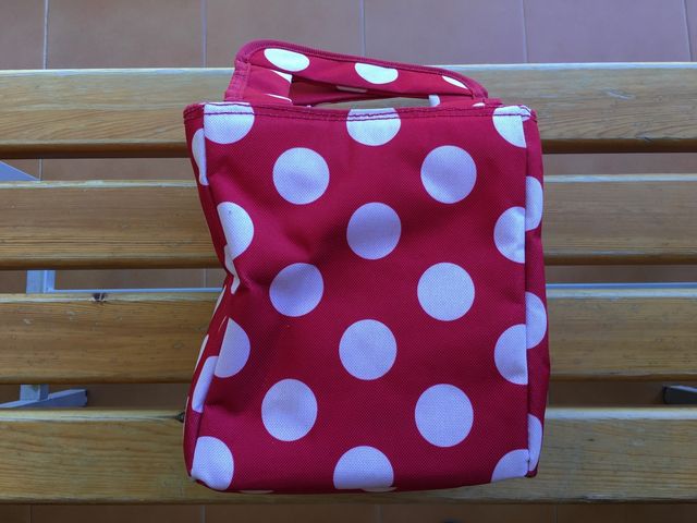 Nevera porta alimentos