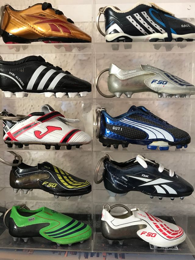 Colección llaveros de botas de fútbol