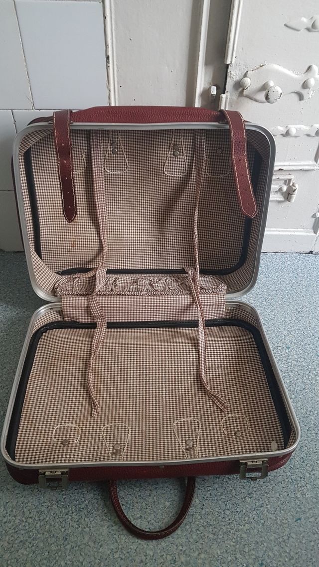 Maleta Vintage Burdeos