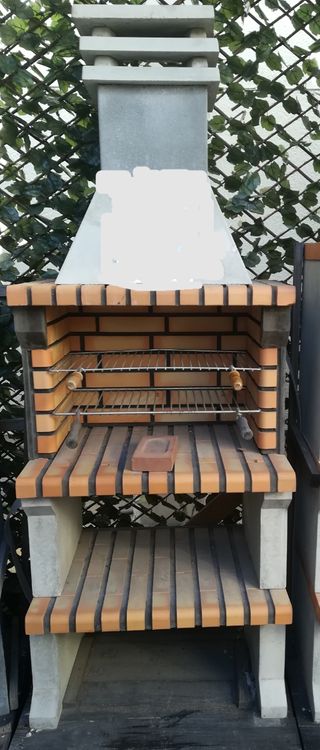 Barbacoa de obra segunda mano | WALLAPOP