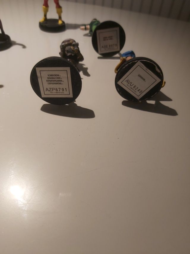 SUPERHEROES Figuras hierro DC Comics