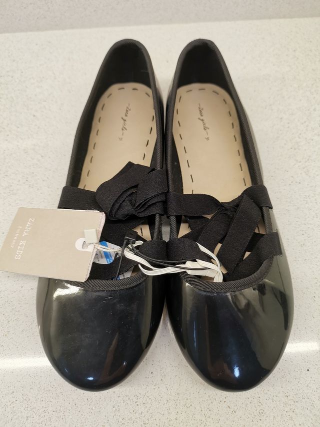 bailarinas charol negras Zara T35