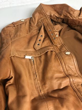 CHAQUETA PIEL CAMEL STRADIVARIUS T. M PIEL