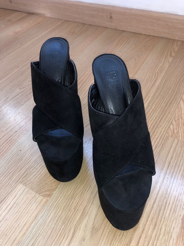 Sandalia plataforma muy altas 38