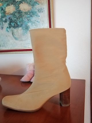 Botines calcetín polipiel beige – KL Moda