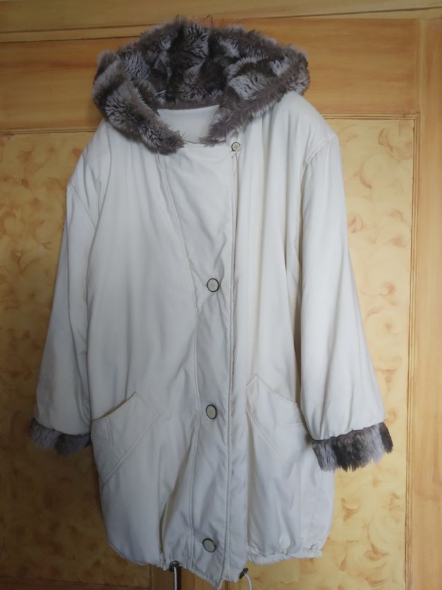 Parka,, capucha con pelo