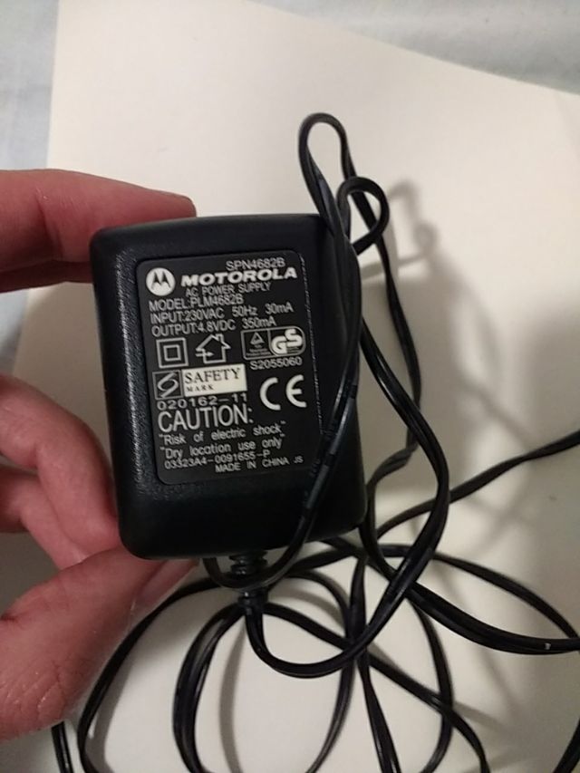 cargador Motorola.
