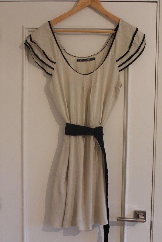 Vestido romántico Zara