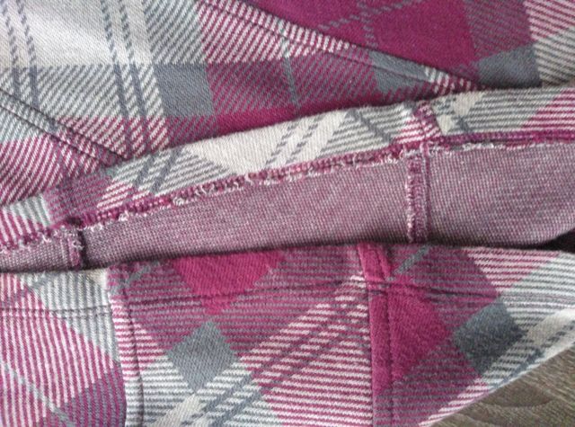 Se vende vestido H&M sin estrenar. Talla XS.