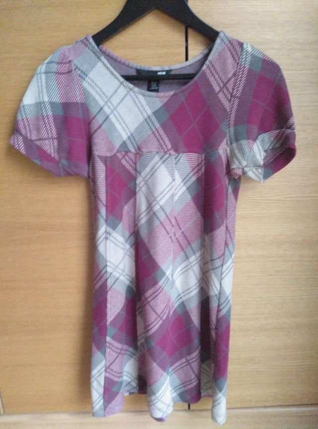 Se vende vestido H&M sin estrenar. Talla XS.