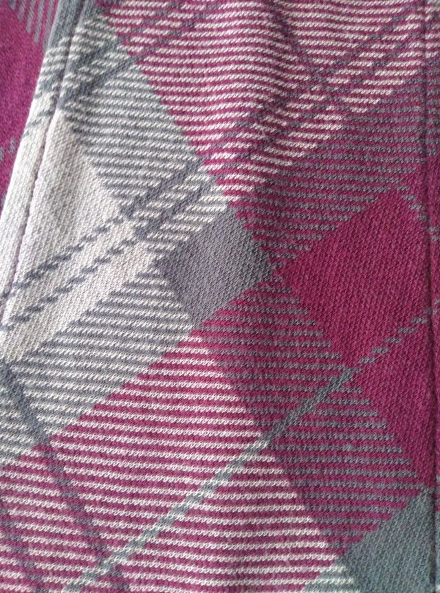 Se vende vestido H&M sin estrenar. Talla XS.