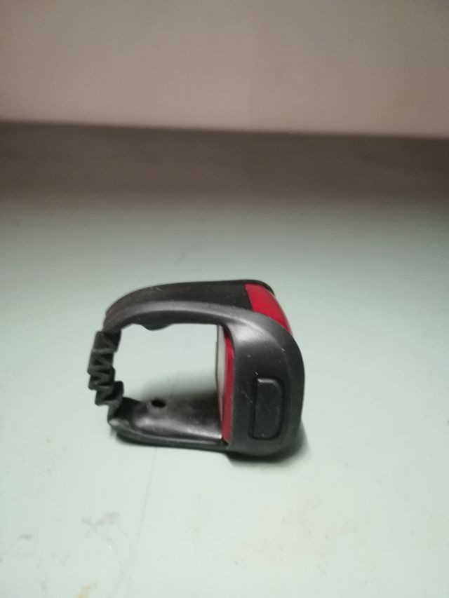 MEDIDOR PULSACIONES DE DEDO