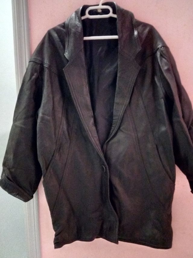 Cazadora de piel negra vintage