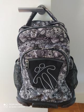 MOCHILAS TOTTO de segunda mano por 10 EUR en Tafalla en WALLAPOP