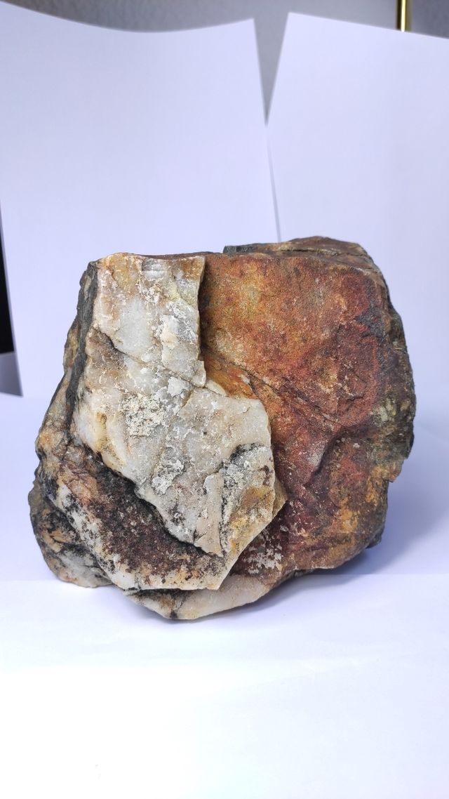 ROCA GRANDE 3KG PRECIOSA. piedra preciosa