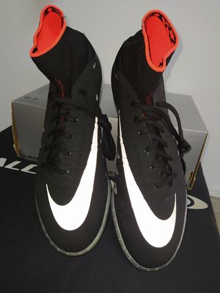 Zapatillas futbol sala jordan x Neymar talla 47 de segunda mano por 80 EUR  en Agualejas en WALLAPOP