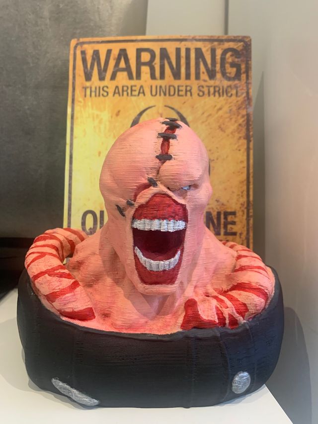 Busto Nemesis 3D pintado