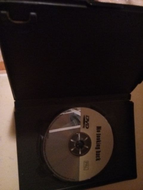 DVD NO LOOKING BACK
