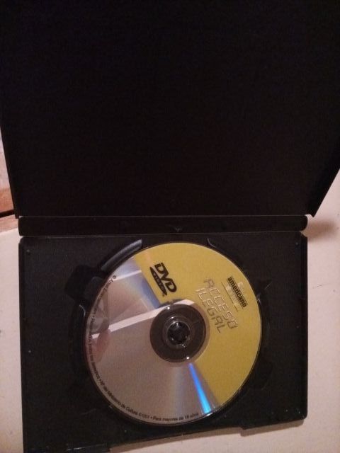 DVD ACCESO ILEGAL SILICON TOWERS
